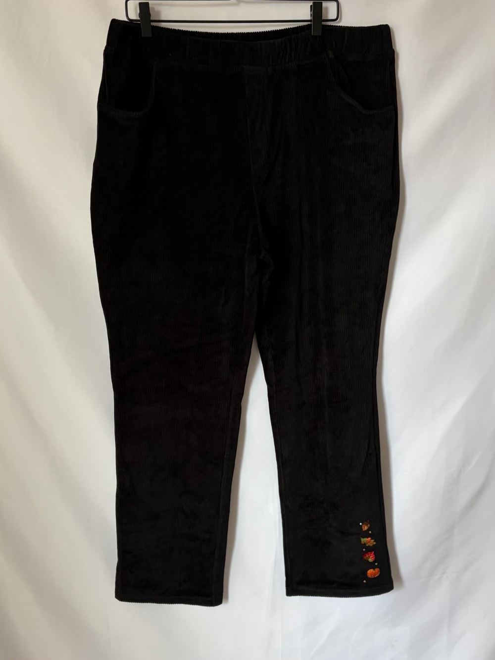 NWT Quacker Factory Emroidered Fall Folly Corduroy Pants Black size XL